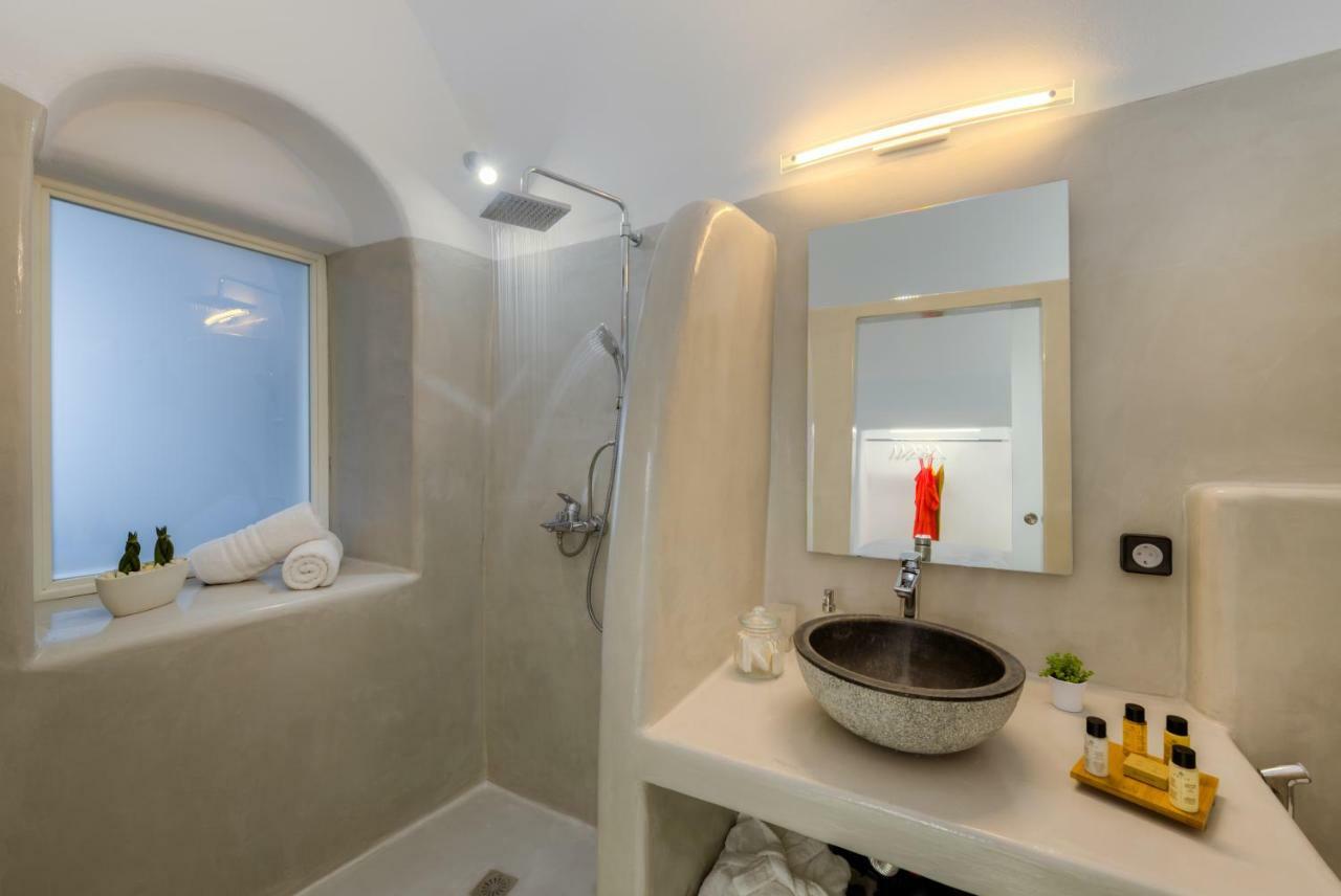 Antrum Cave Villa 易莫洛林 外观 照片